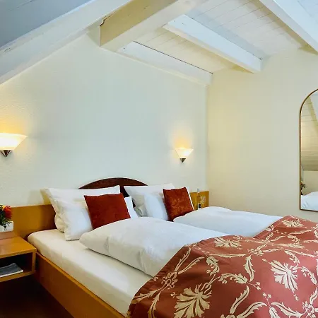 Im Winkel Und 3* 朗根阿根