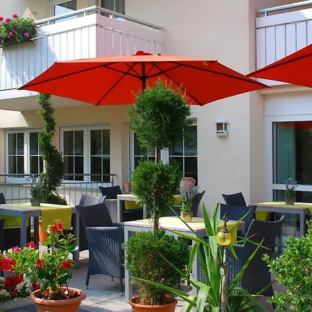 Hotel Im Winkel Und 3*